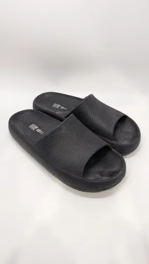 32 Degrees Black Cushioned Slide Sandals