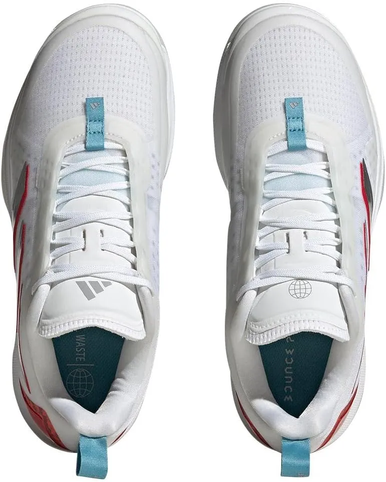 adidas Women's Avacourt Tennis Shoe