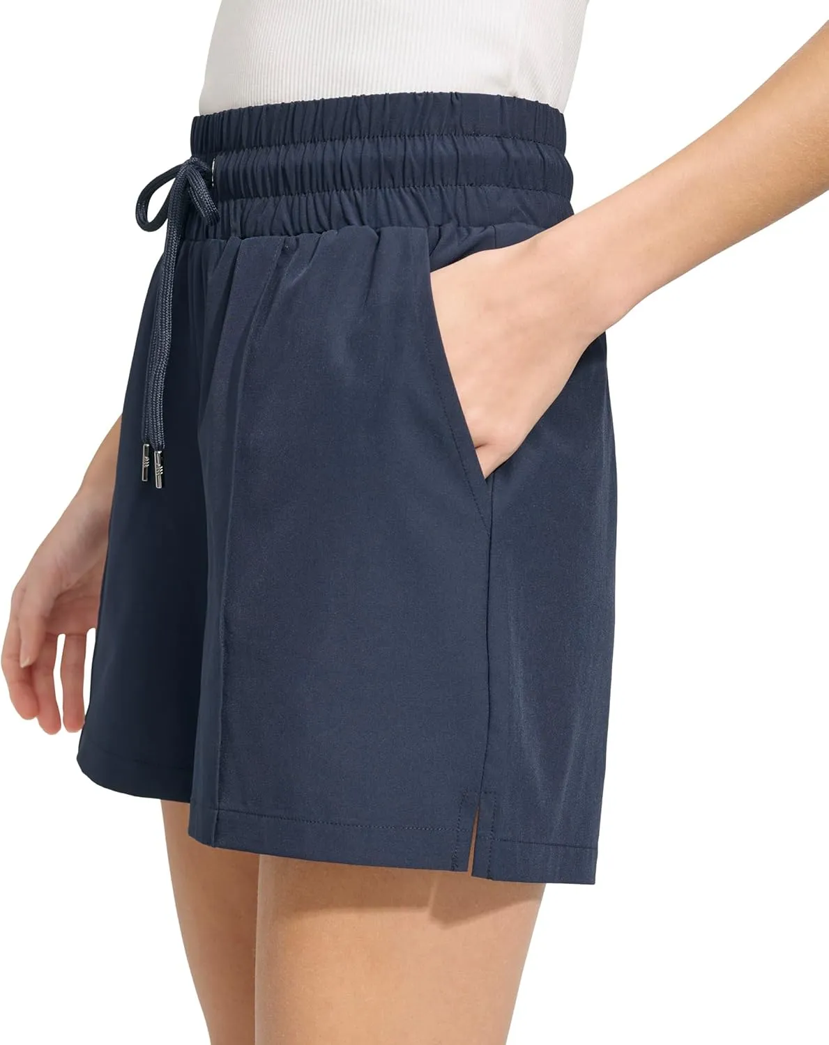 Andrew Marc Women's Pull on Relaxed Stretch Short