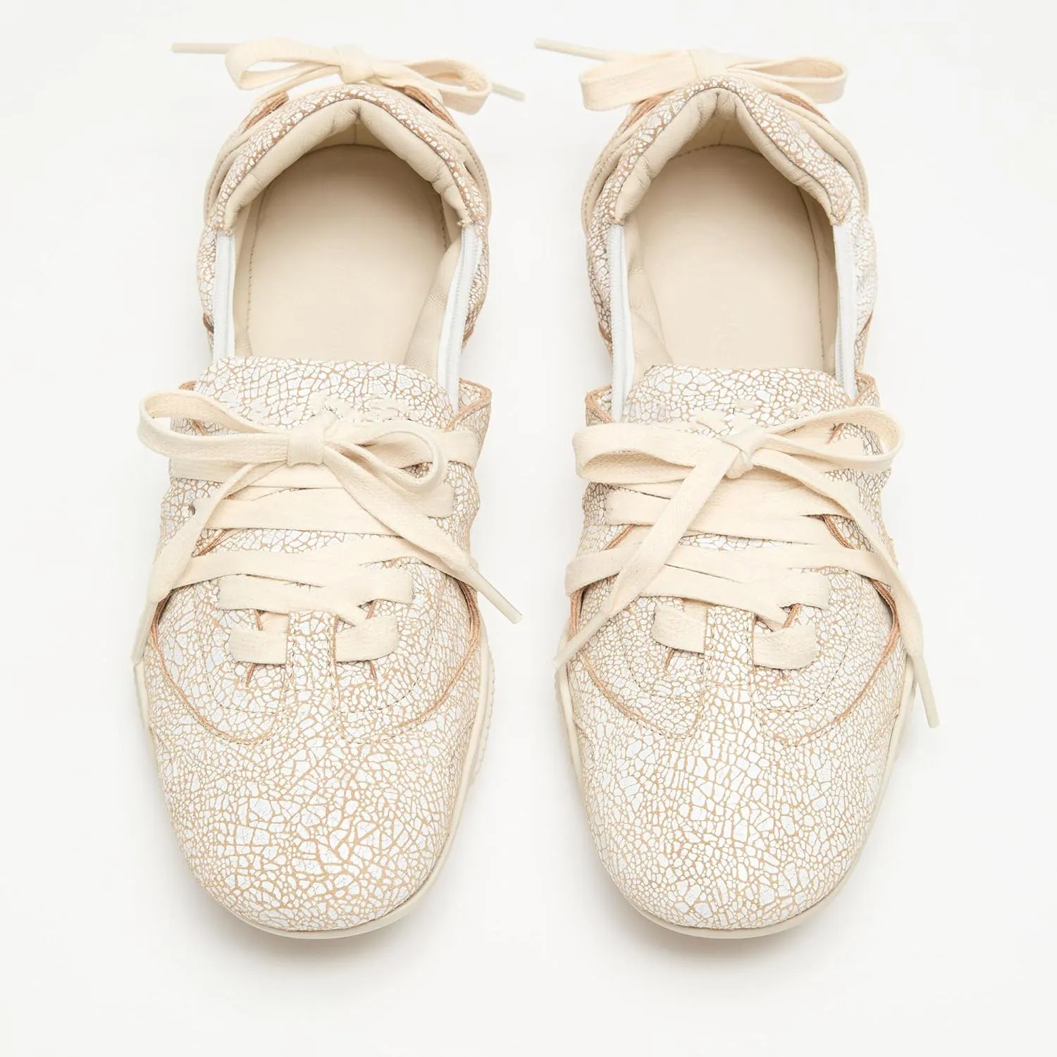 Arqa Women's Lace-up Leather Casual Sneakers Ballet Silhouette Crafted in Leather Cracked Finish Decorative Lacing Back Flat Sneakers Comfortable Outgoing Tennis Walking Shoes
