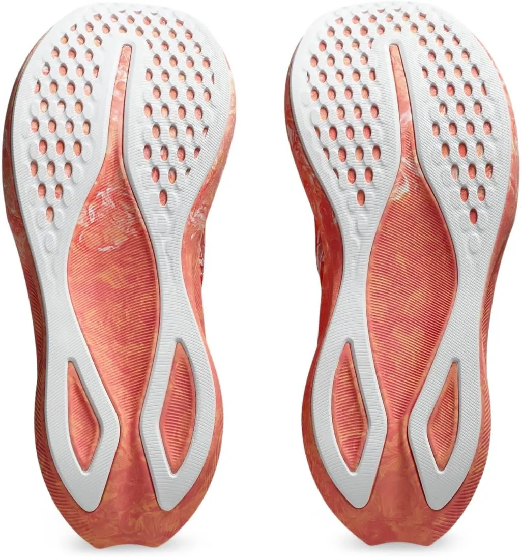 ASICS Women's Noosa Tri 16 Sneaker