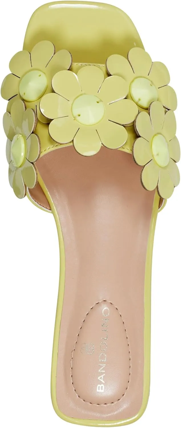 Bandolino Women's Marigold Flat Sandal