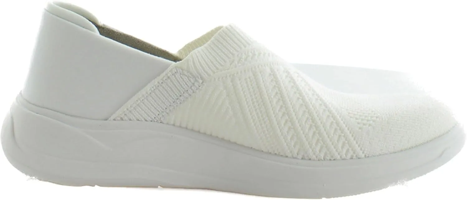 BZees Women's Triumph Slip-On