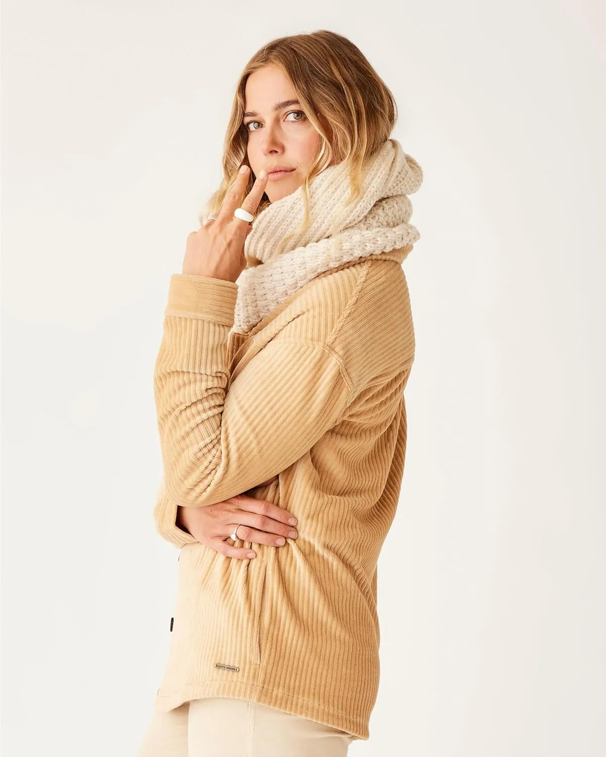 Carve Designs Women's Hudson Stretch Cord Shacket