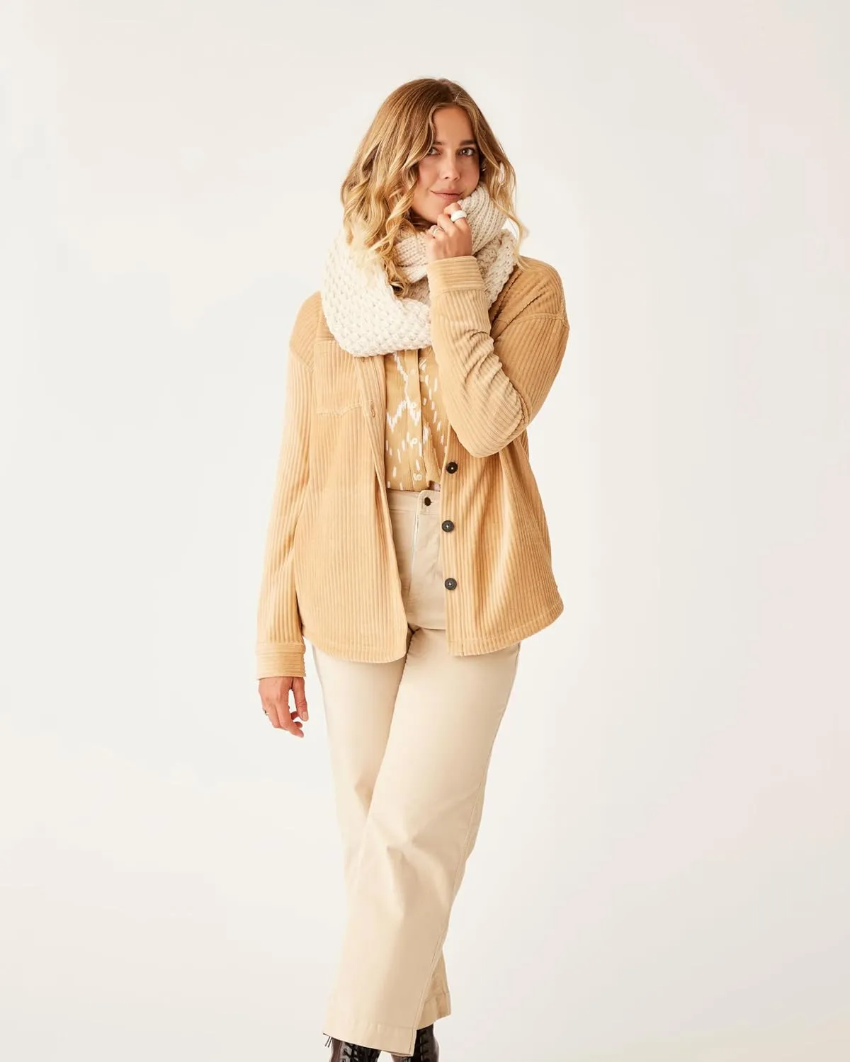 Carve Designs Women's Hudson Stretch Cord Shacket