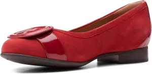 Clarks Women's Un Blush Cove Flat, Red Combi Suede, 7.5
