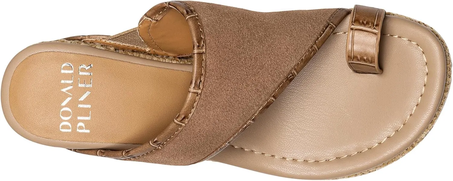 Donald Pliner Women's Gyer Wedge Sandal