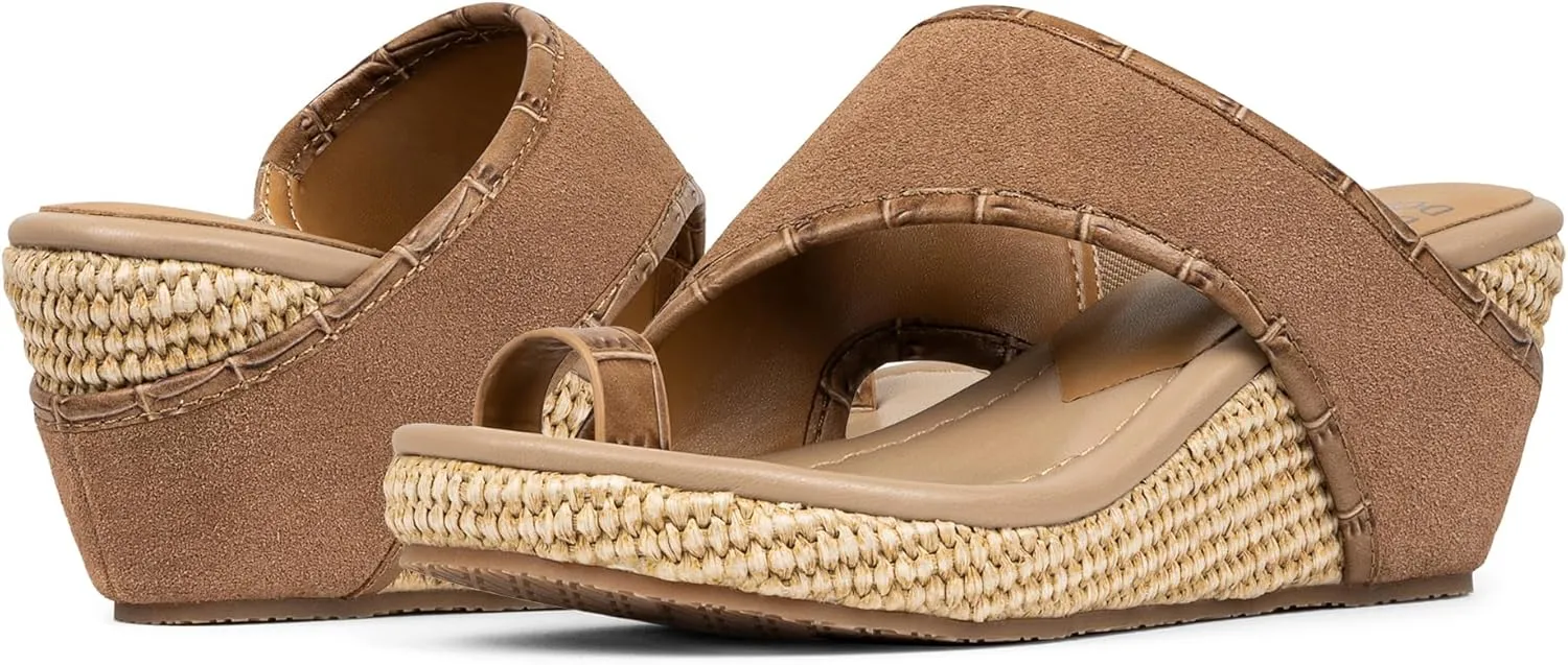 Donald Pliner Women's Gyer Wedge Sandal