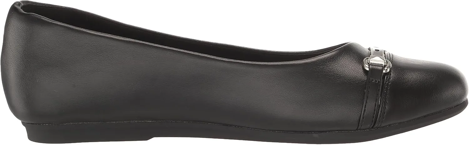 Easy Street Women's Asher Ballet Flat