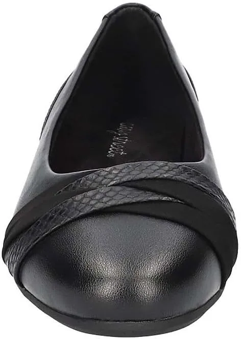 Easy Street Women's Kylie Ballet Flat