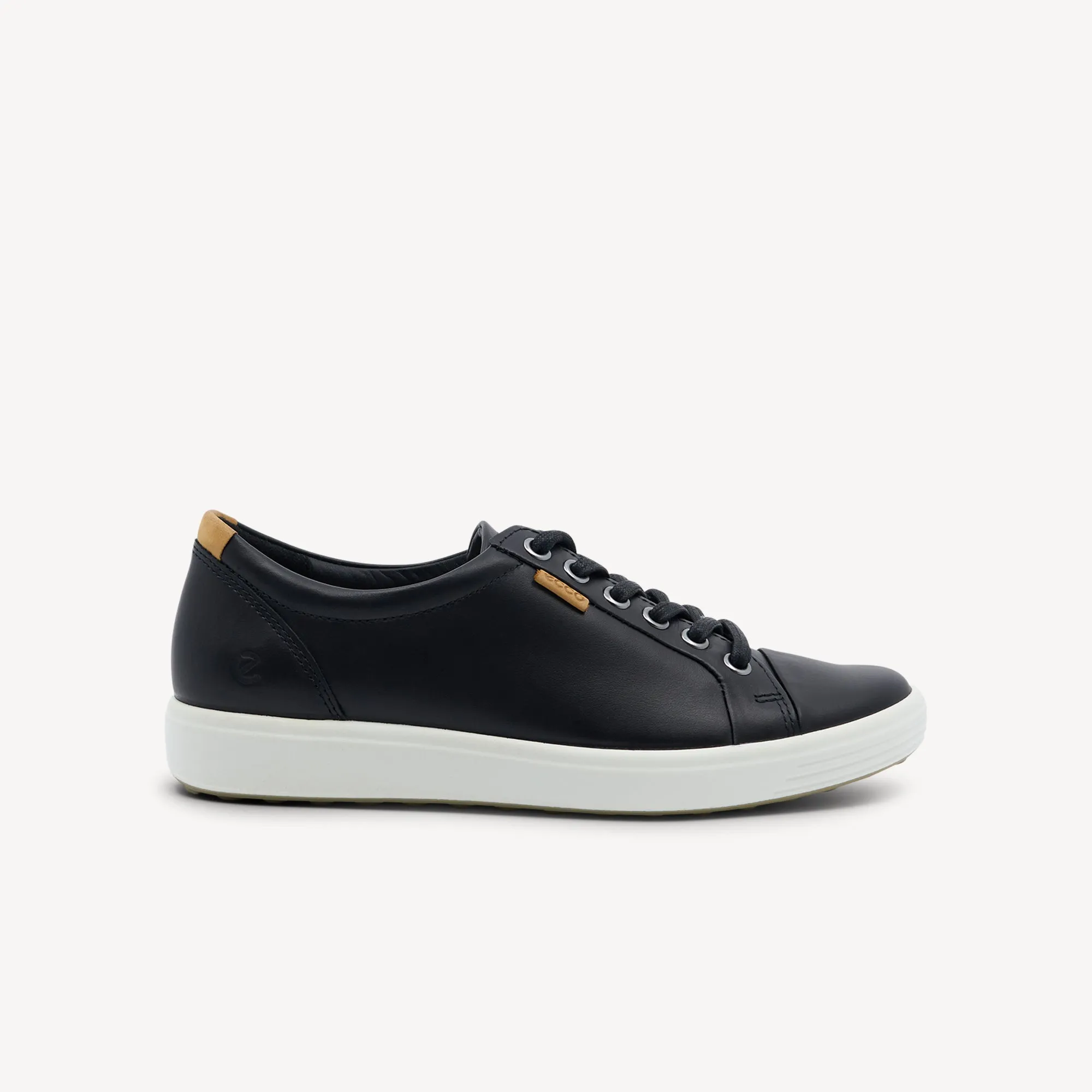 Ecco Soft 7 Black / White Womens