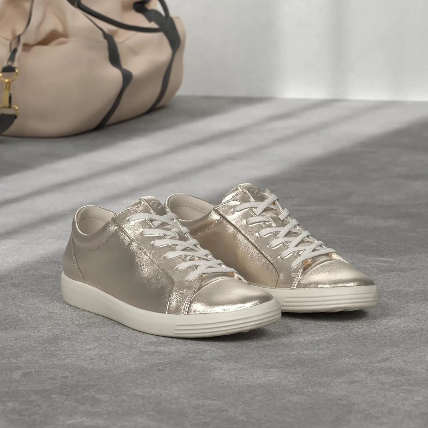 ECCO Women's Soft 7 Monochromatic 2.0 Sneaker