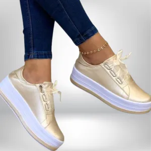 Eibhlin - Stylish and Cozy High-Top Sneakers
