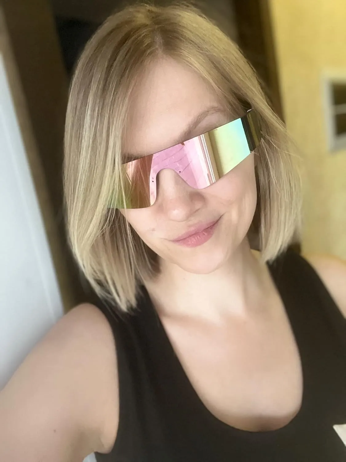 FEISEDY Futuristic Visor Punk Sunglasses Rimless One Piece Goggles Miorred Shades Women Men B2927