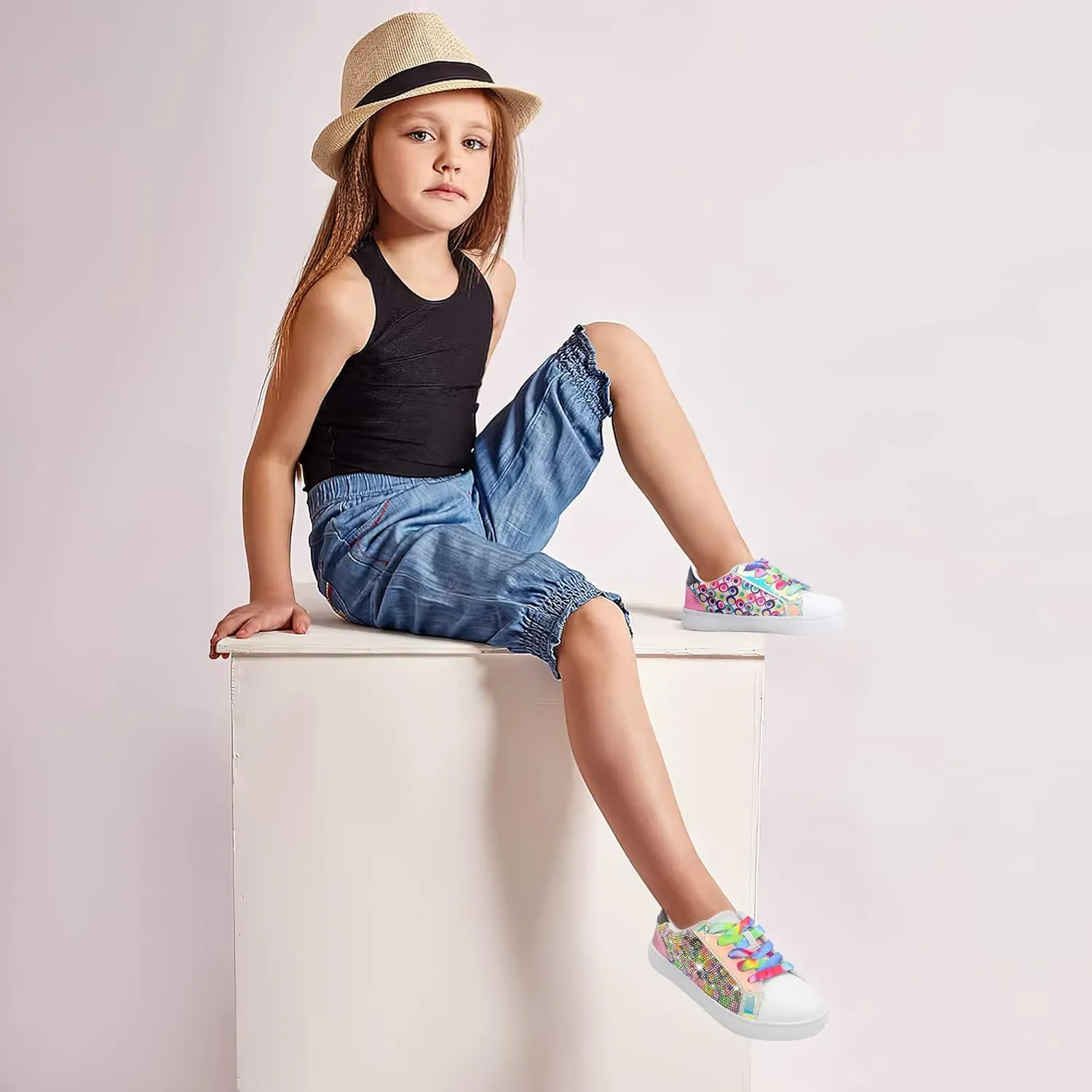 festooning Girls Sneakers Sparkle Glitter Low Top Sneakers for Little/Big Kids PU Leather Fashion Casual Sneaker Shoes with Colorful Shoelace