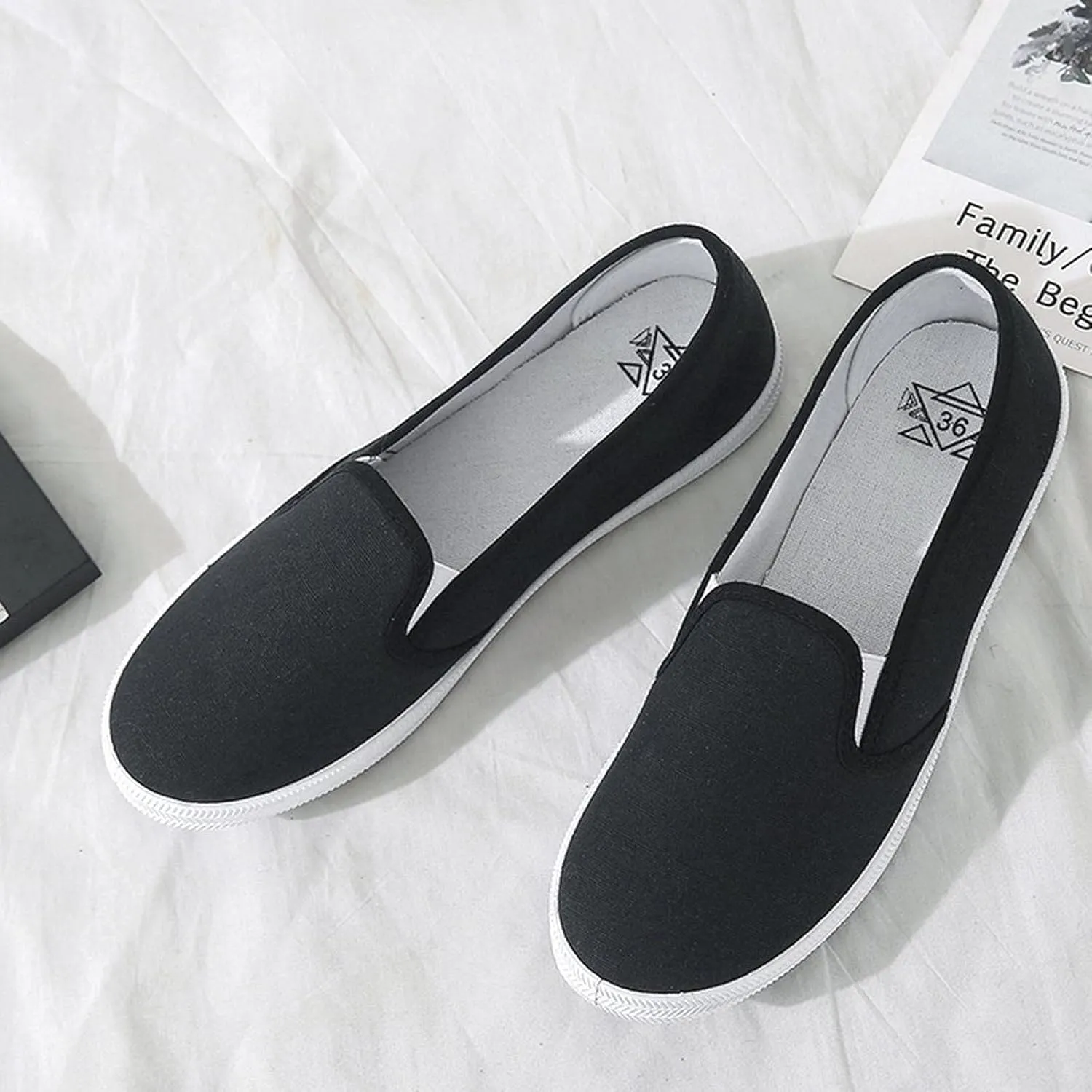 Hbeylia Women's Low Top Canvas Shoes Fashion Slip On Flats Casual Breathable Lightweight Loafers Comfortable Play Sneakers Boating Shoes for Work Nurse Beach Travel Hiking Walking Shoes