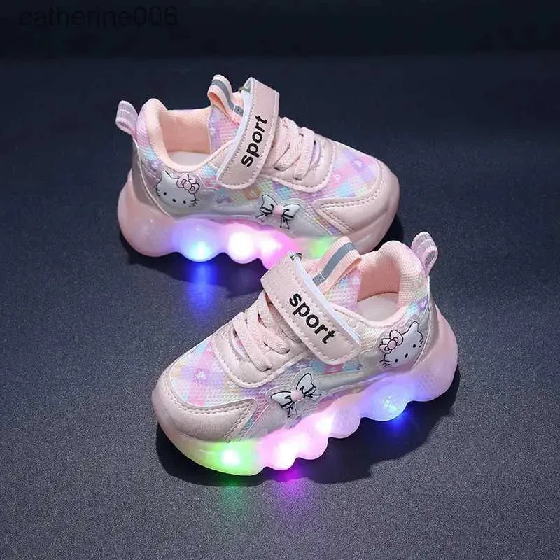 Hello Kitty Light Up Girls' Sneakers.