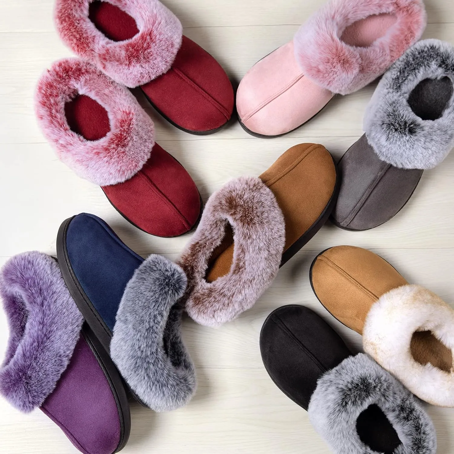 HomeTop Women's Classic Microsuede Memory Foam Slippers Durable Rubber Sole with Warm Faux Fur Collar