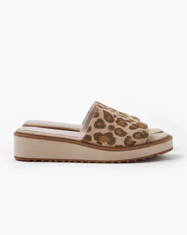 Jac Leather Slide