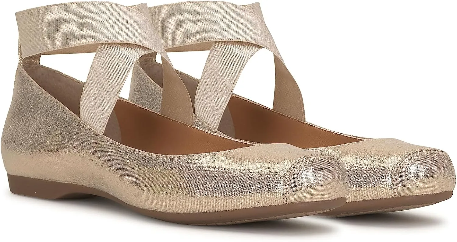 Jessica Simpson Women's Mandalaye Ballet Flat