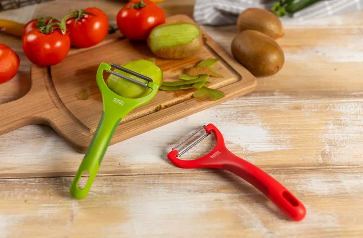 KUHN RIKON Piranha Peeler with Serrated Edge Red