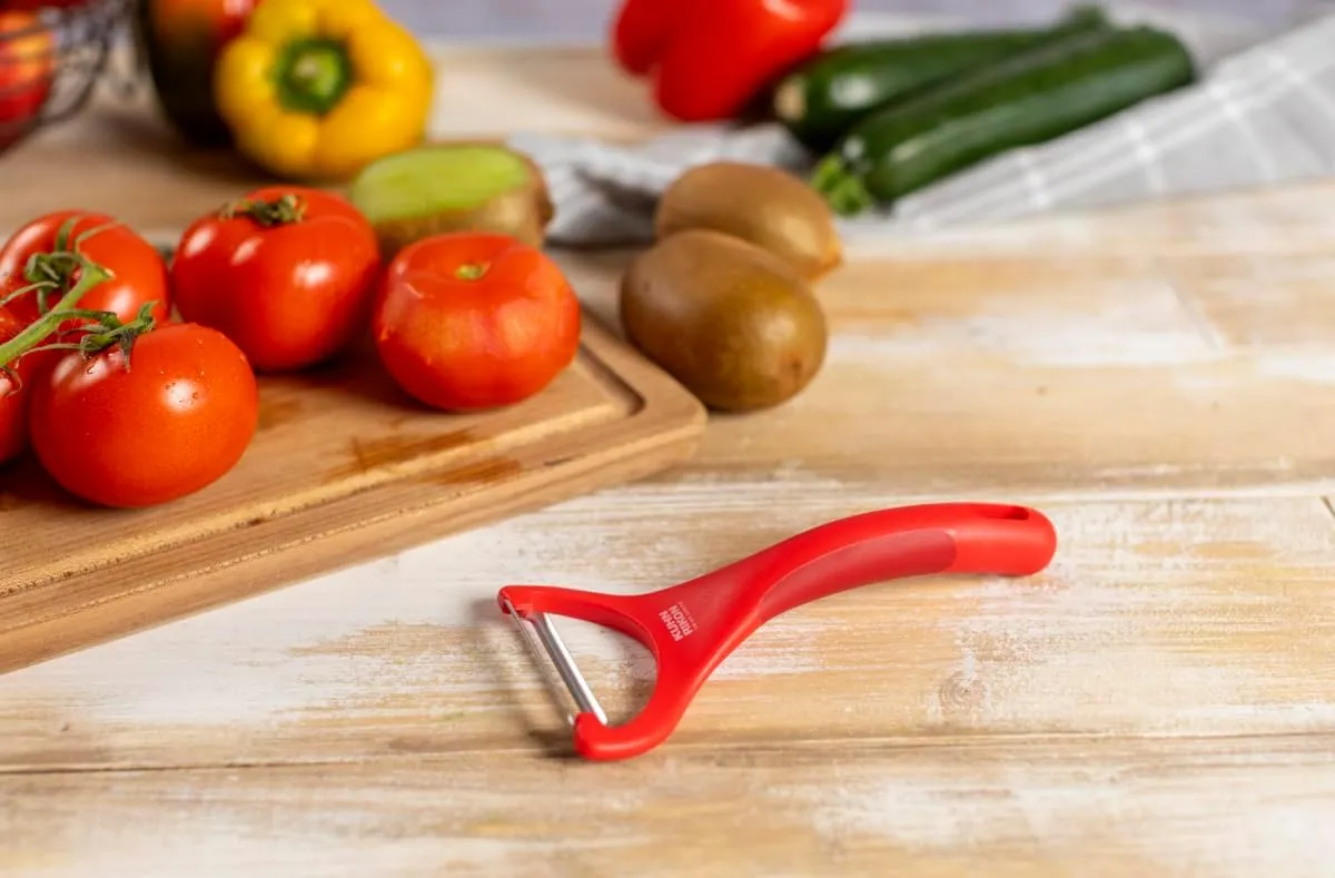 KUHN RIKON Piranha Peeler with Serrated Edge Red