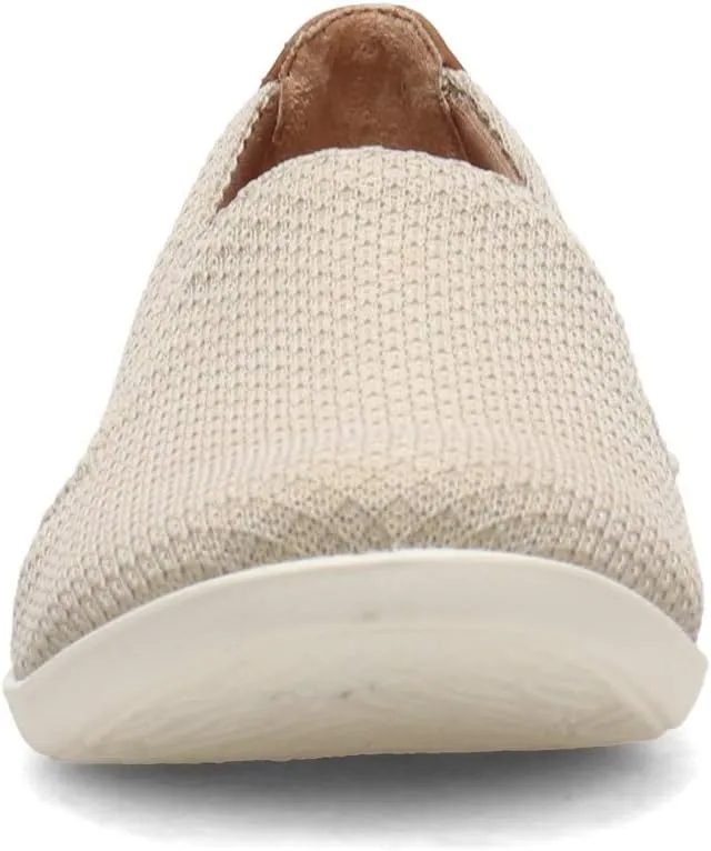 LifeStride Women's Next Level Slip-On Sneaker, Cream, 11 Wide