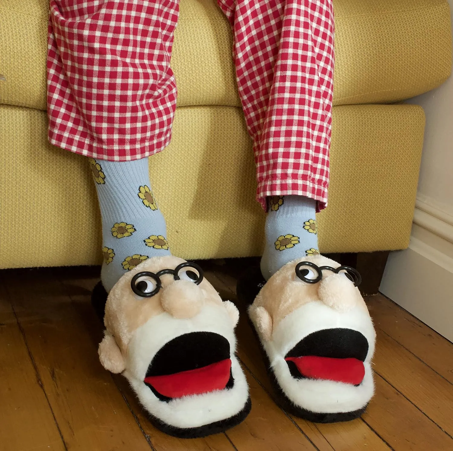 Medium Freudian Slippers - Comfy Plush Slip-On Footwear with Sigmud Freud's Head and a Comfortable Built in Sock Tongue Black