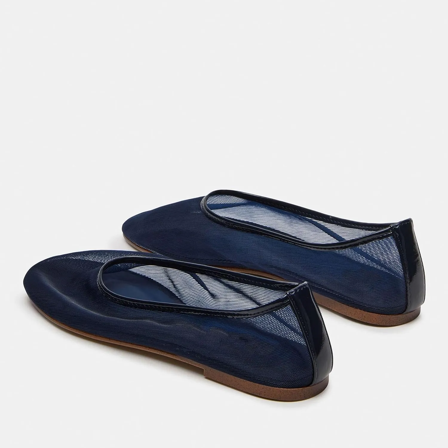 Mesh Ballet Flats for Women Cute and Fashionable Round Toe Design with Breathable Material for Easy Pull-On Wear