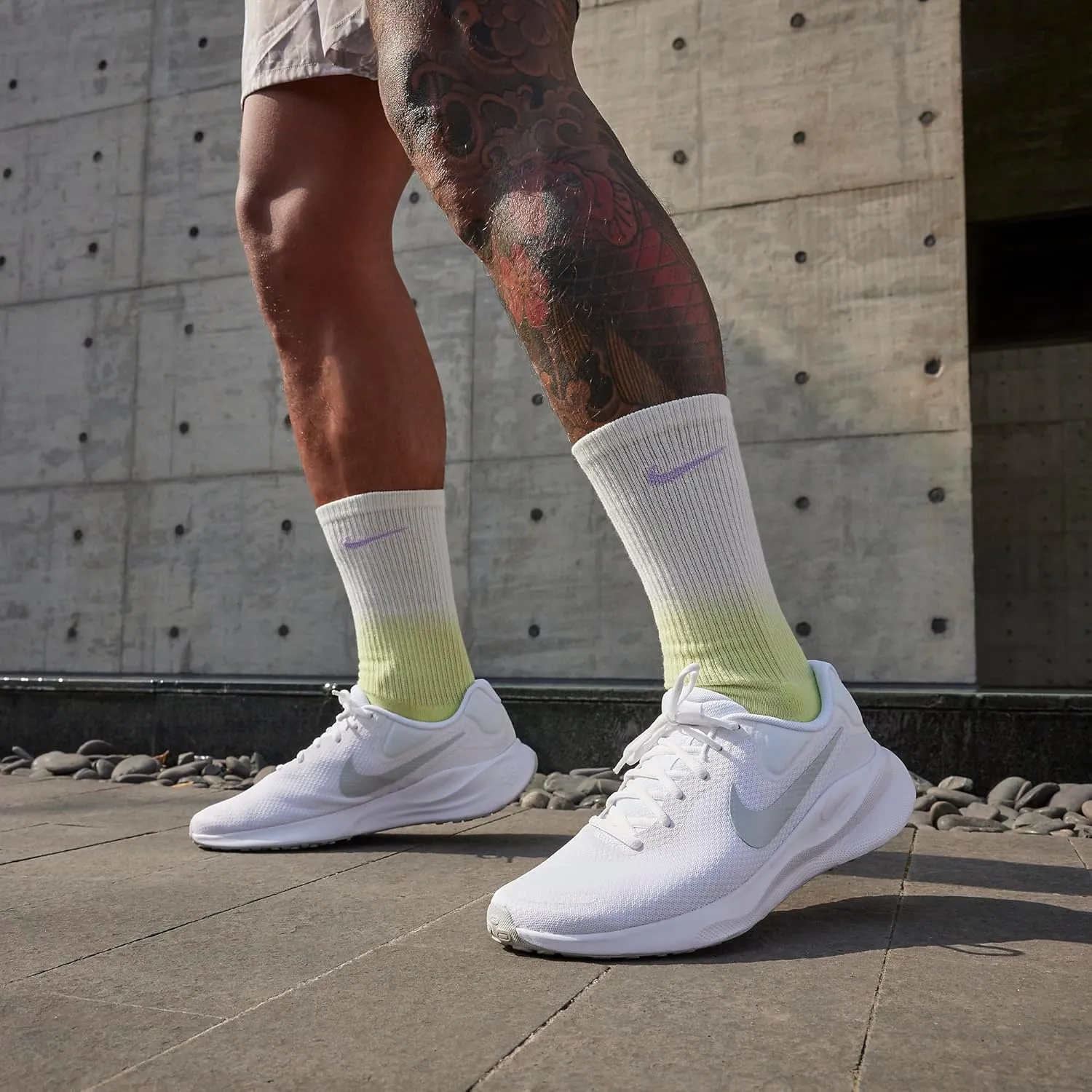 Nike Revolutin 7 Sneaker