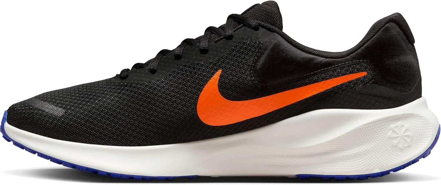 Nike Revolutin 7 Sneaker