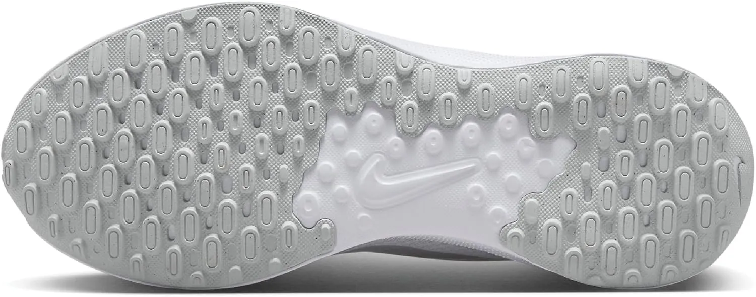 Nike Revolutin 7 Sneaker