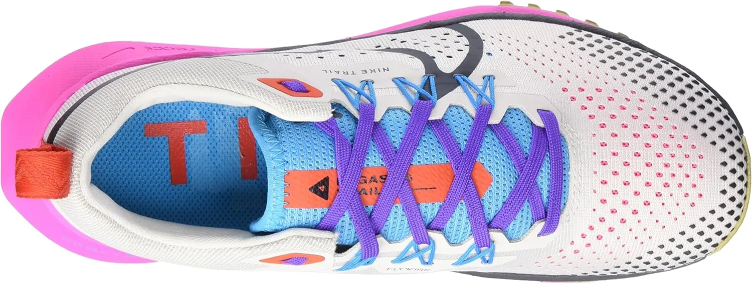 Nike Women's Sneaker, 7