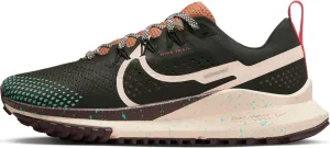 Nike Women's Sneaker, 7