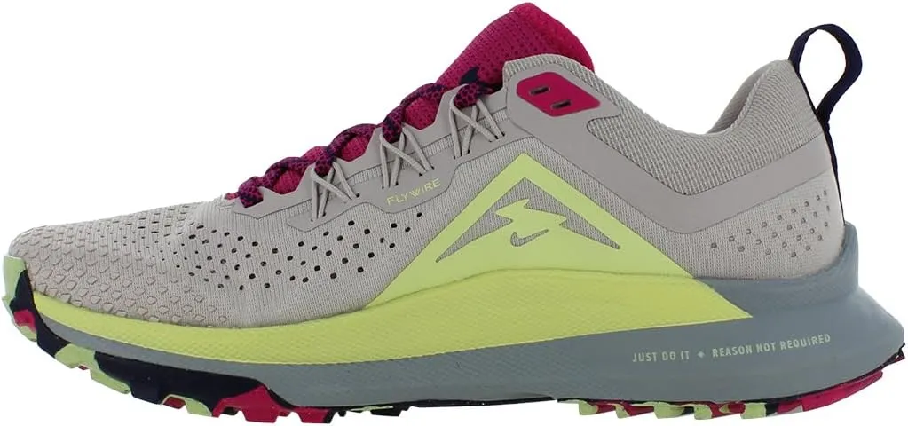 Nike Women's Sneaker