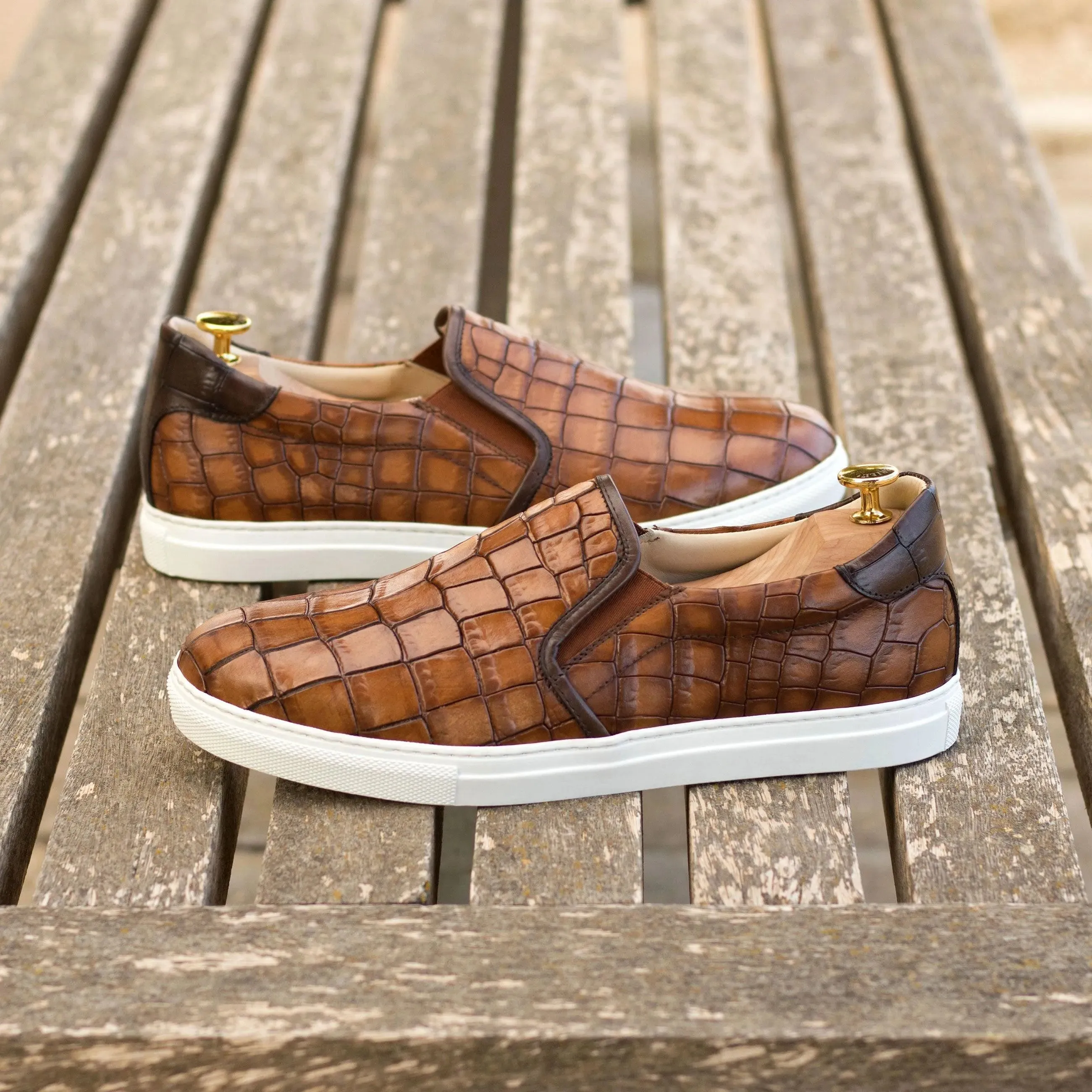 Nino slip on sneaker