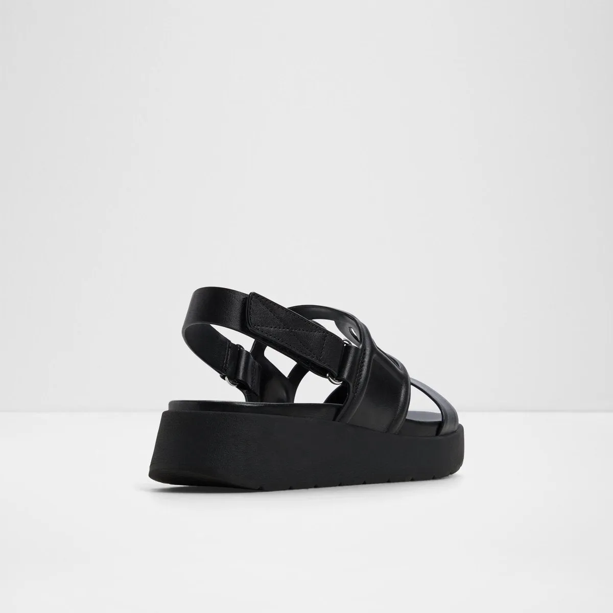 Onuvia Slide Sandals