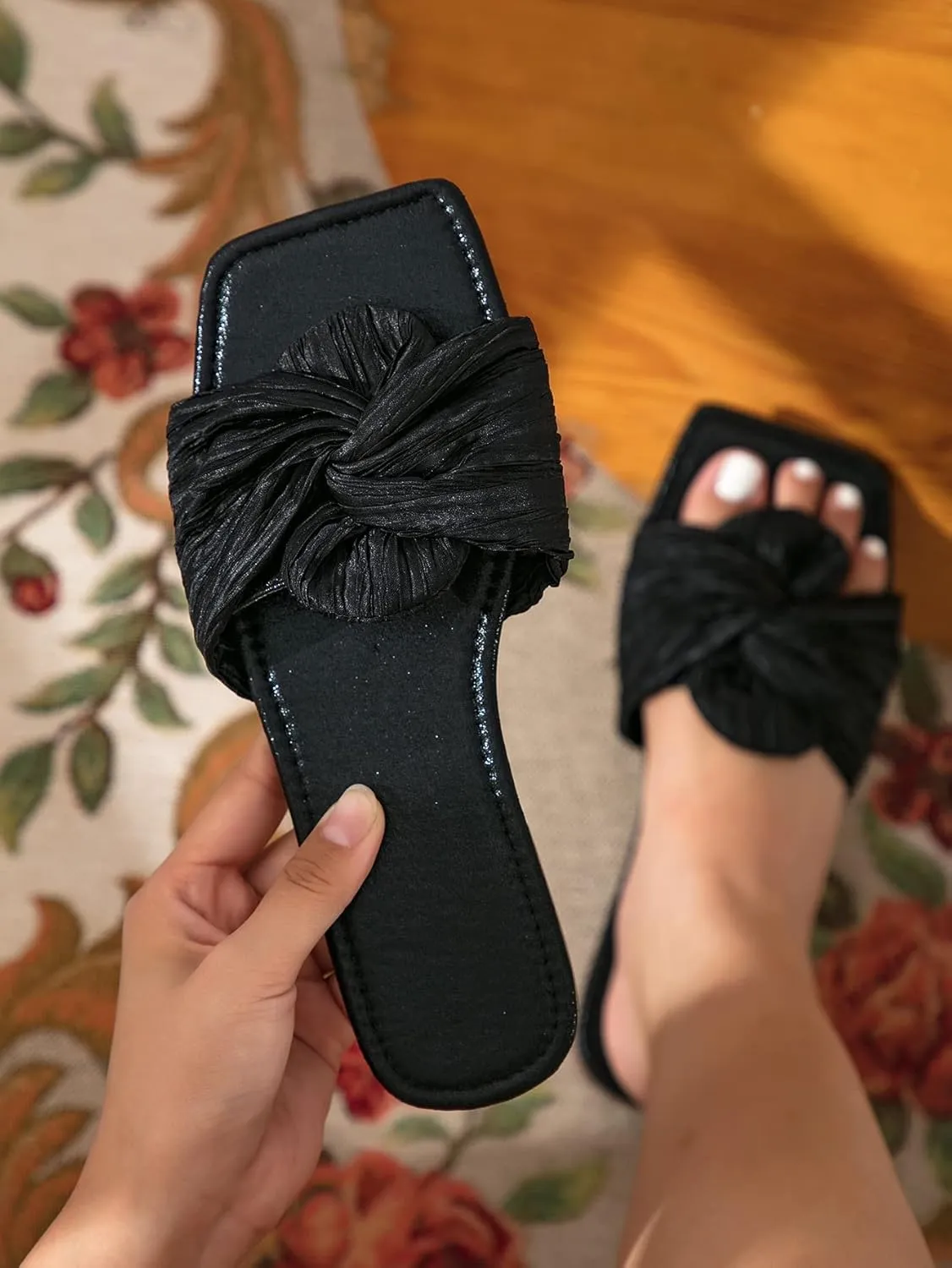 OYOANGLE Women's Metallic Twist Front Open Toe Flat Sandals Fashion Slide Sandals