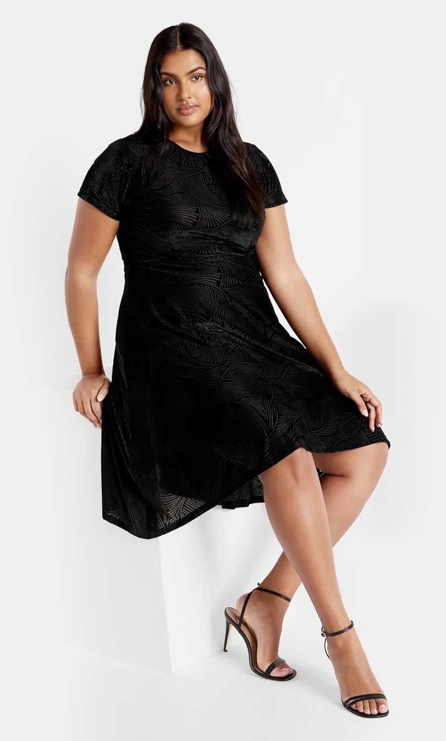 Plus Size Dress Sienna Zebra in Black