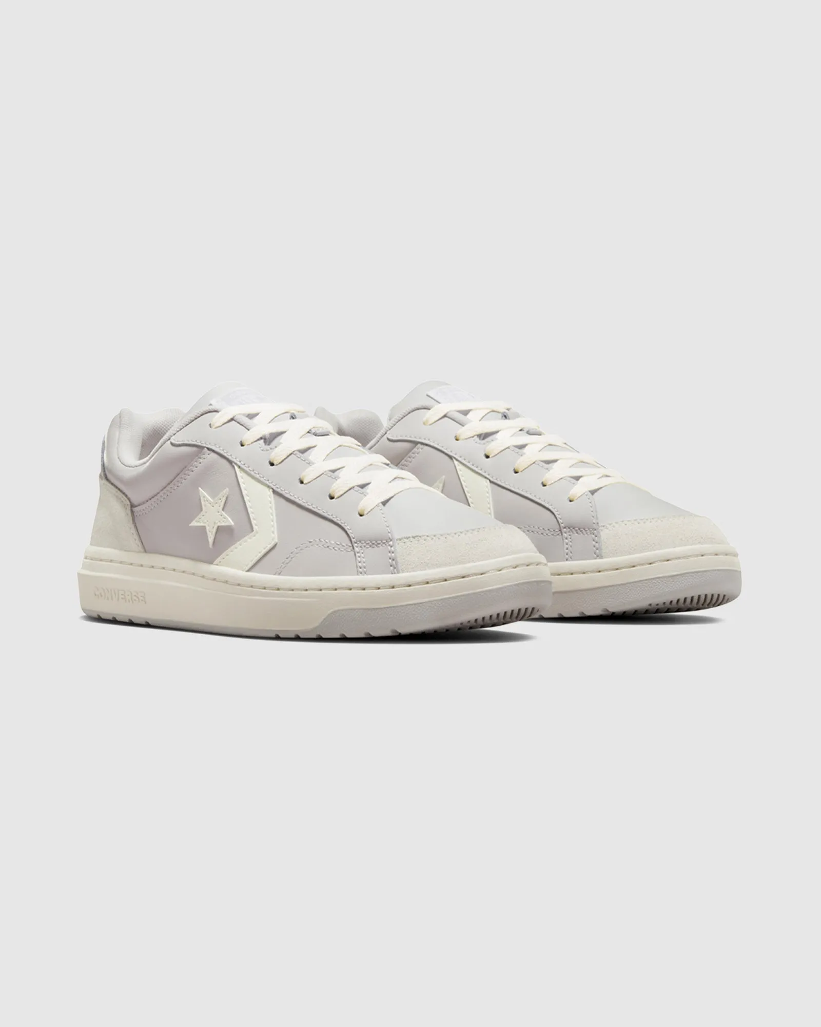 Pro Blaze Classic Low Top Pale Putty