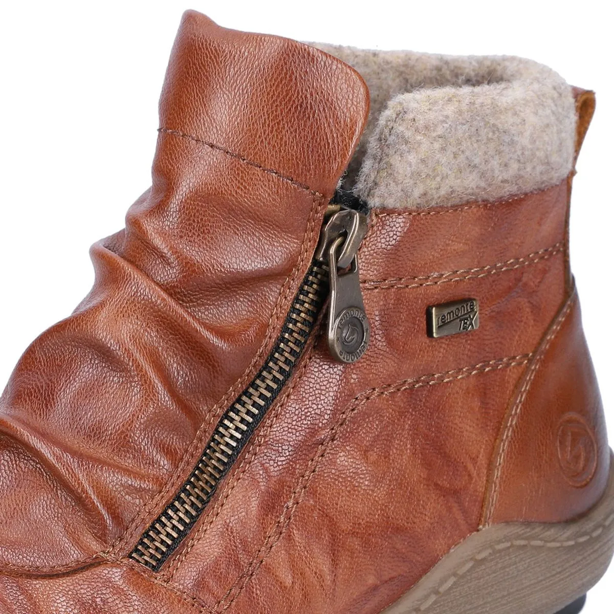 R1486 Zip Boot