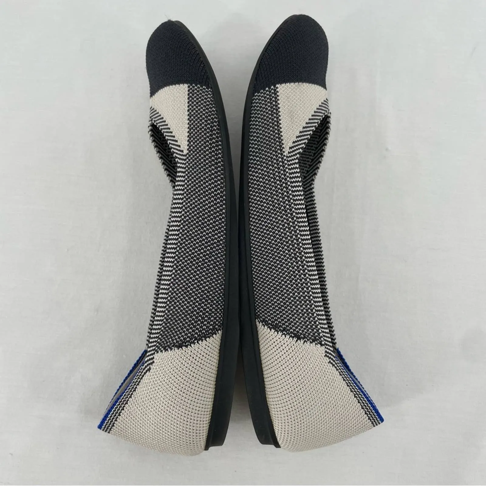 Rothy’s The Flat Captoe Black White Round Toe Shoes Balletcore Neutral Flats Size 8.5