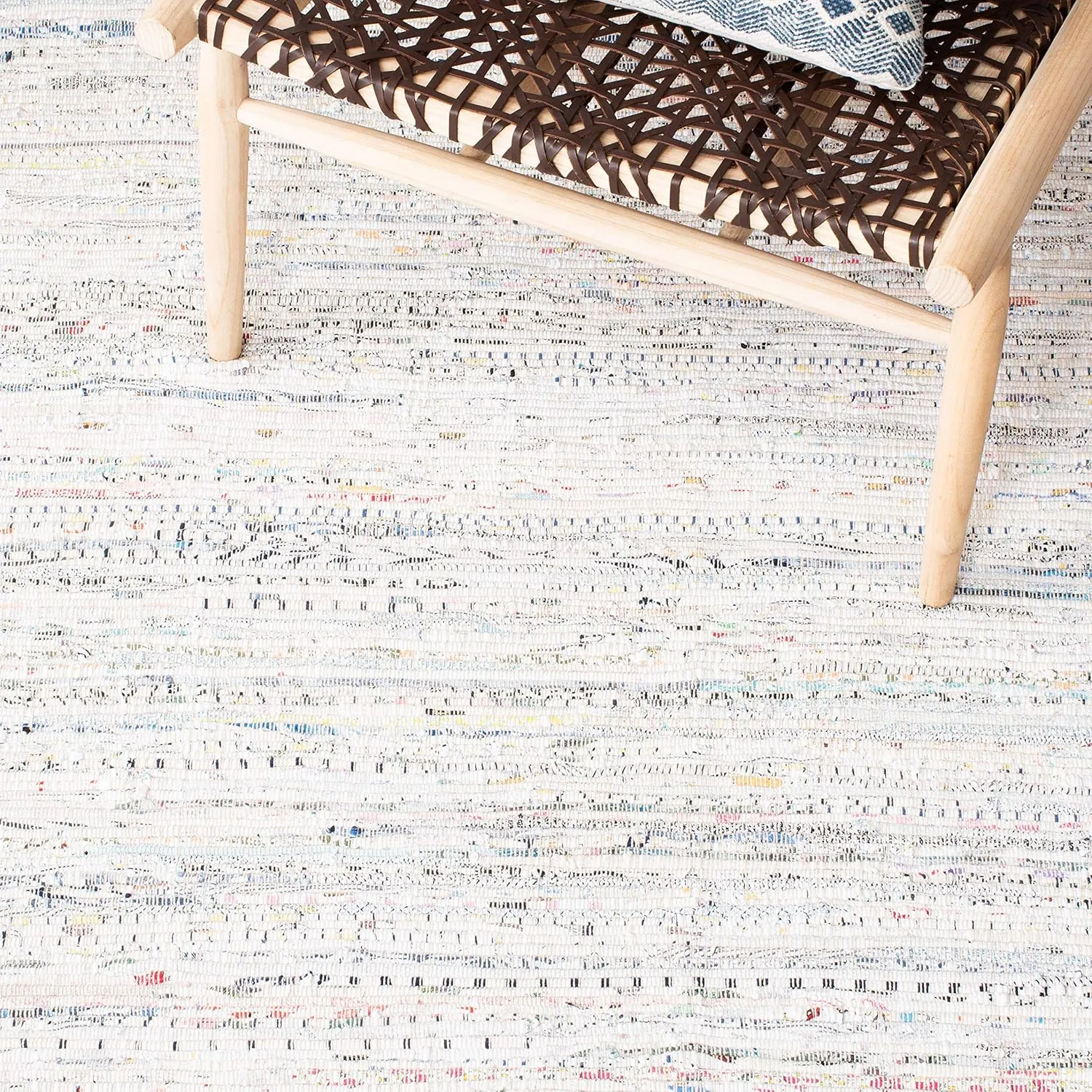 SAFAVIEH Rag Rug Collection Area Rug - 5' x 8', Ivory & Multi, Handmade Boho Stripe Cotton, Ideal for High Traffic Areas in Living Room, Bedroom (RAR121G)