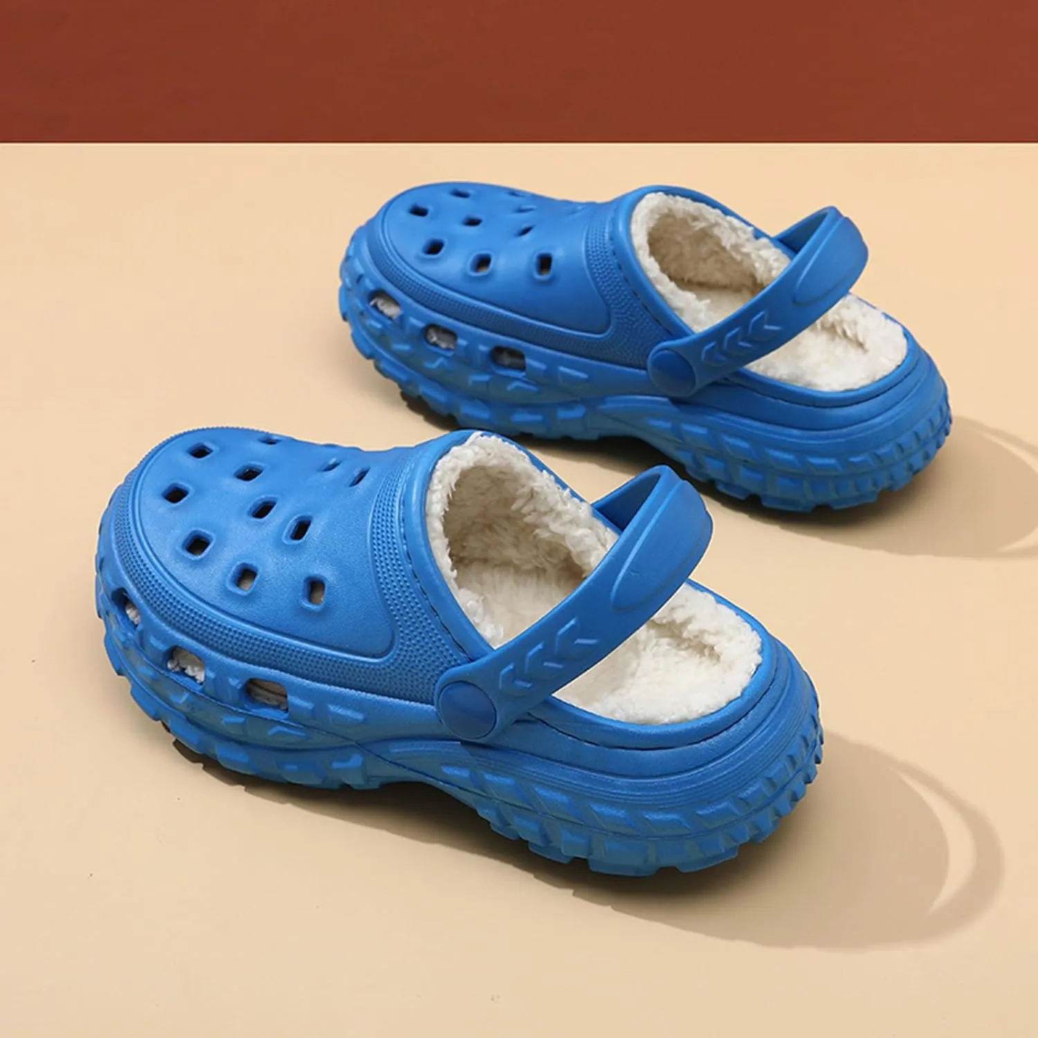 SECHRITE Boys Girls Fur Lined Clogs Garden Shoes for Kids Winter Fleece Lined Mules Indoor Outdoor Home House Slippers