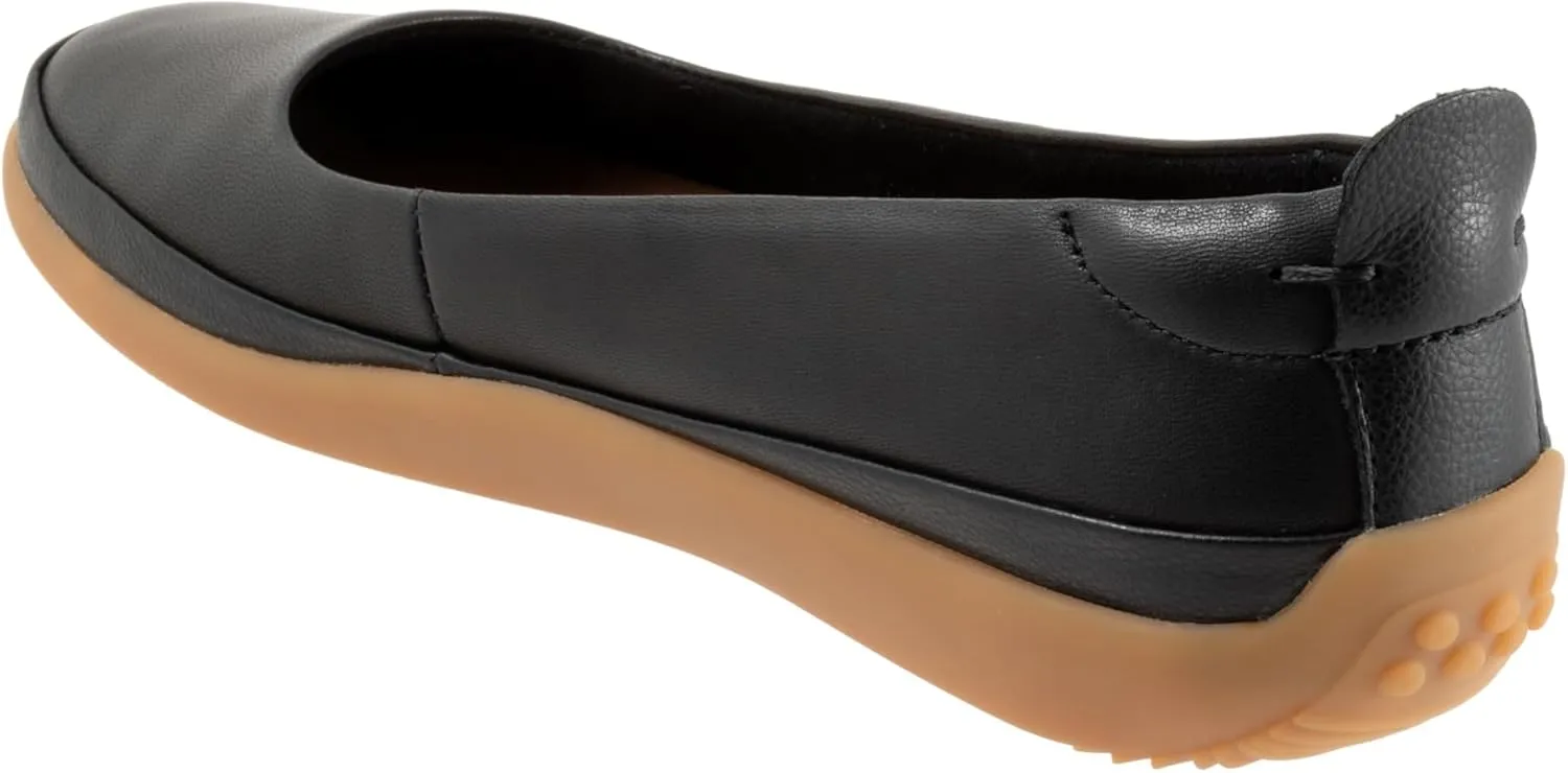 SoftWalk Women's DISA Ballet Flat