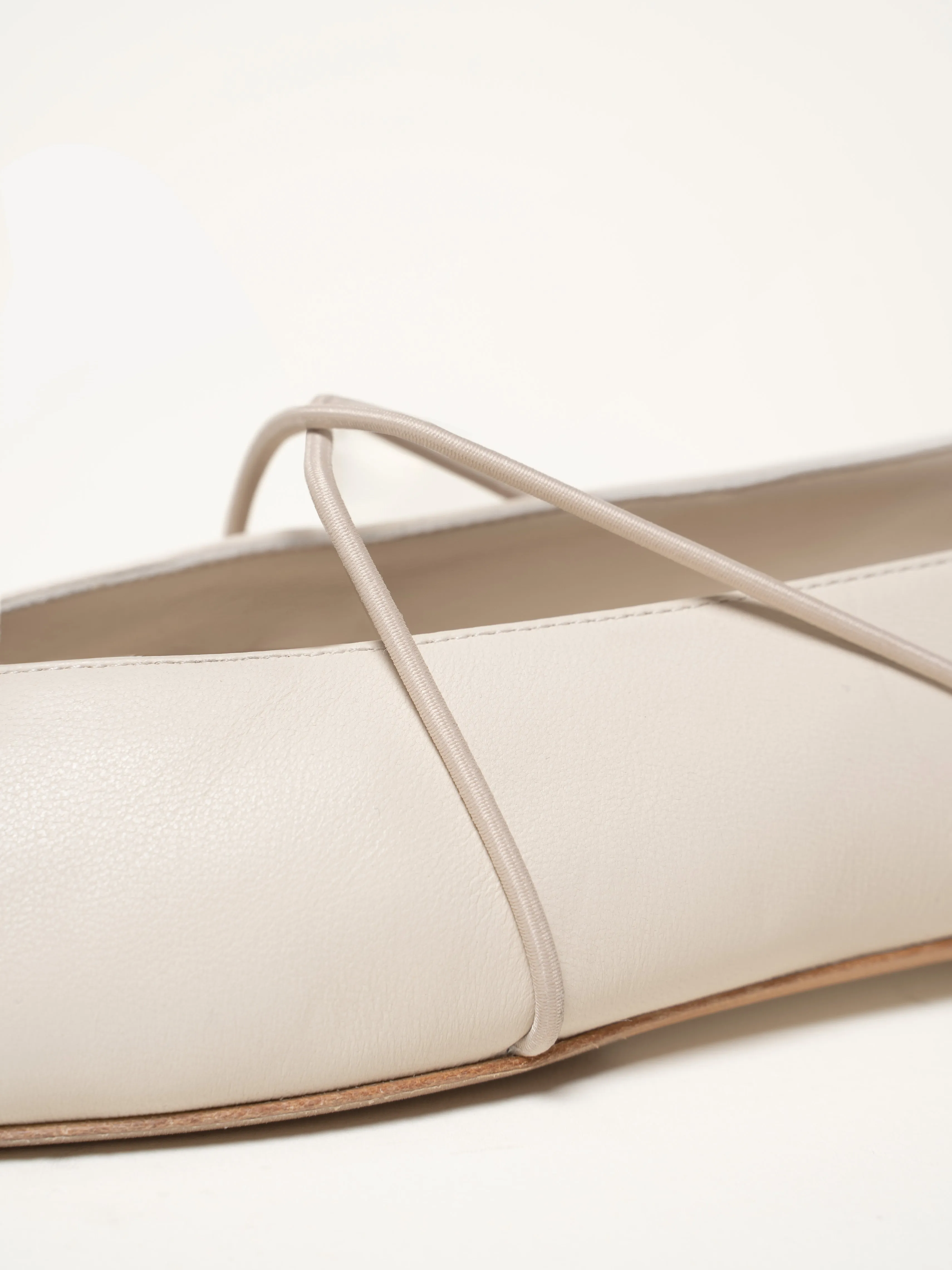 The Una (Sample Sale)