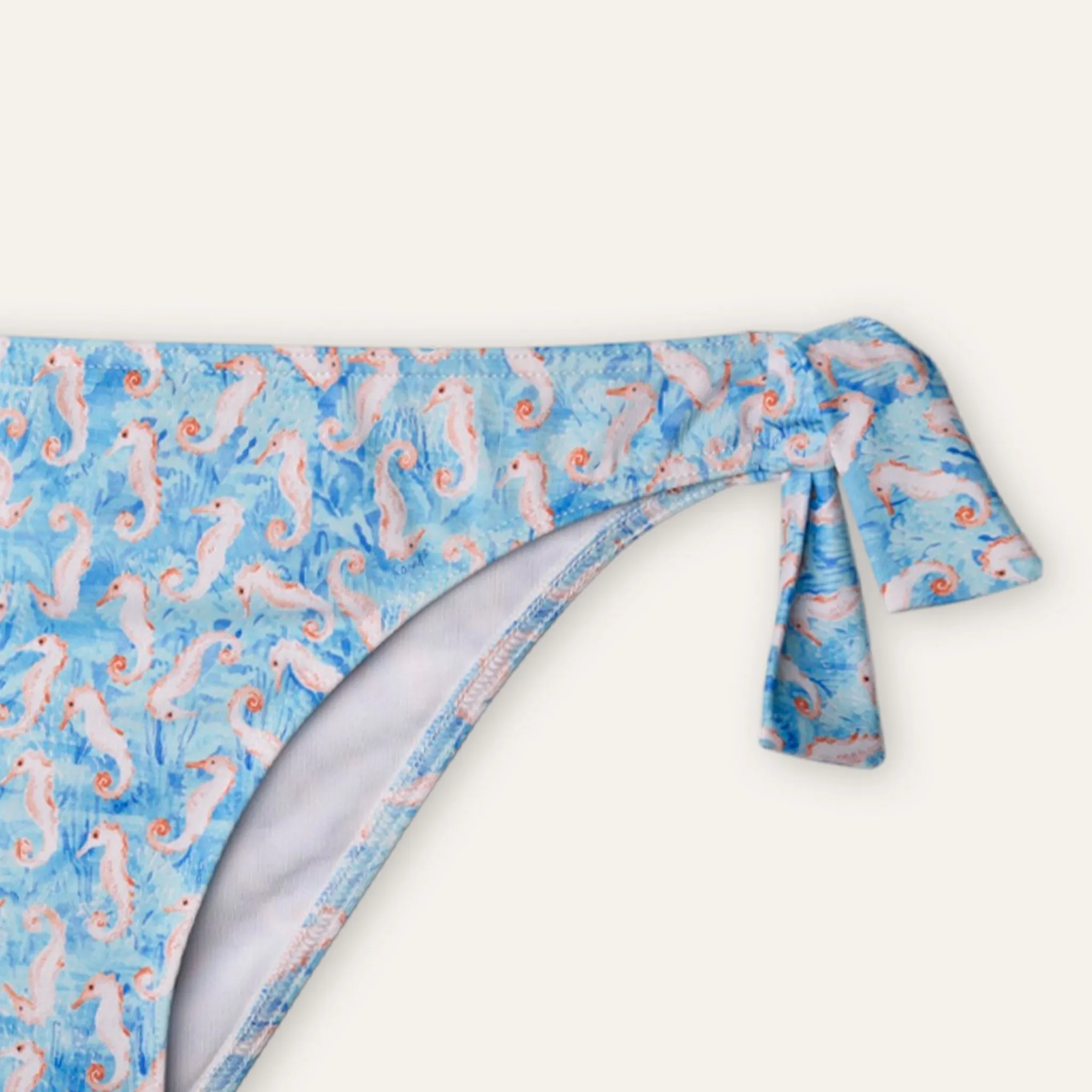 Thin Slip Seahorse Turquoise