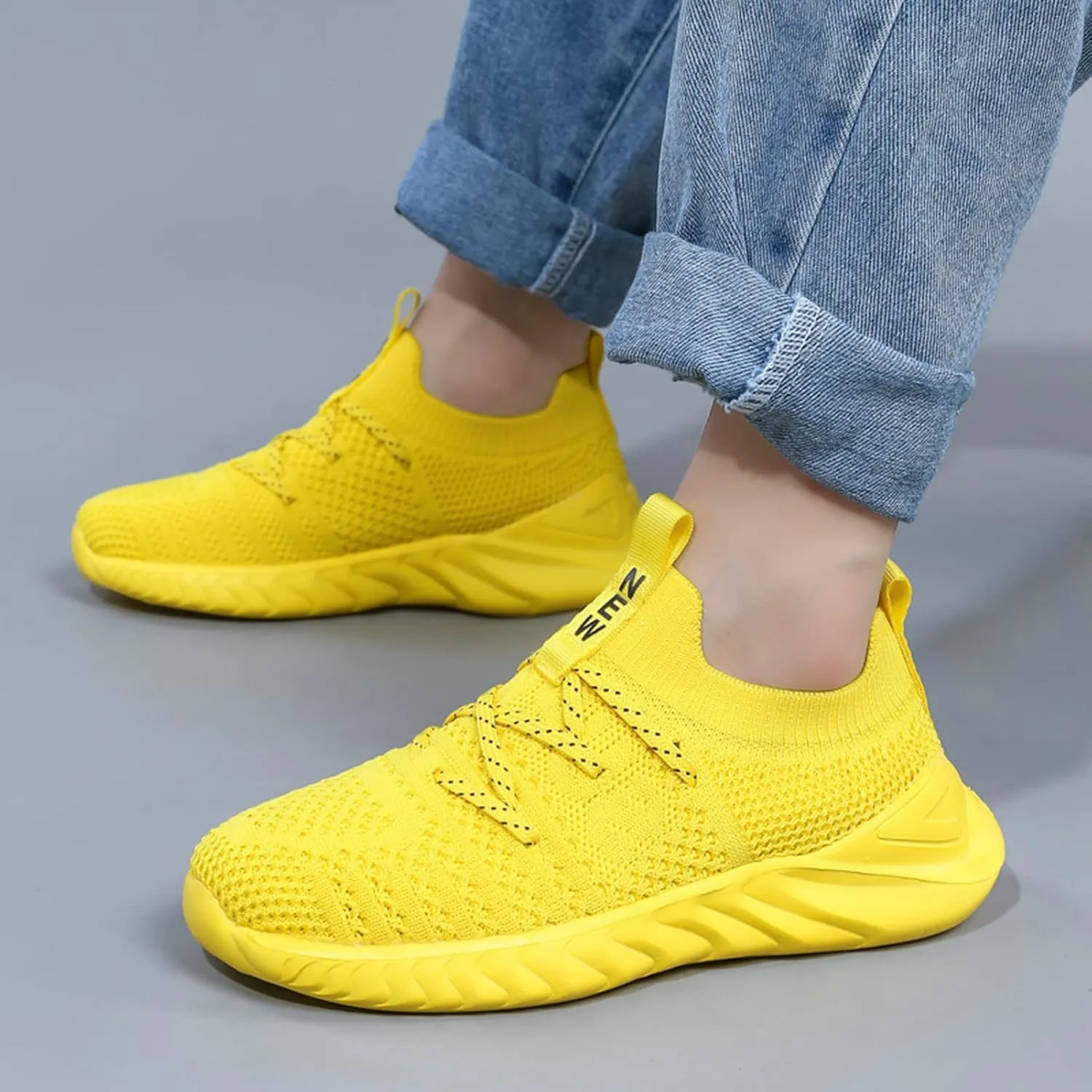 UMANPOO Kids Running Shoes Boys Girls Barefoot Slip On Sneakers Casual Walking Tennis Athletic Gym Sock Shoes Non Slip