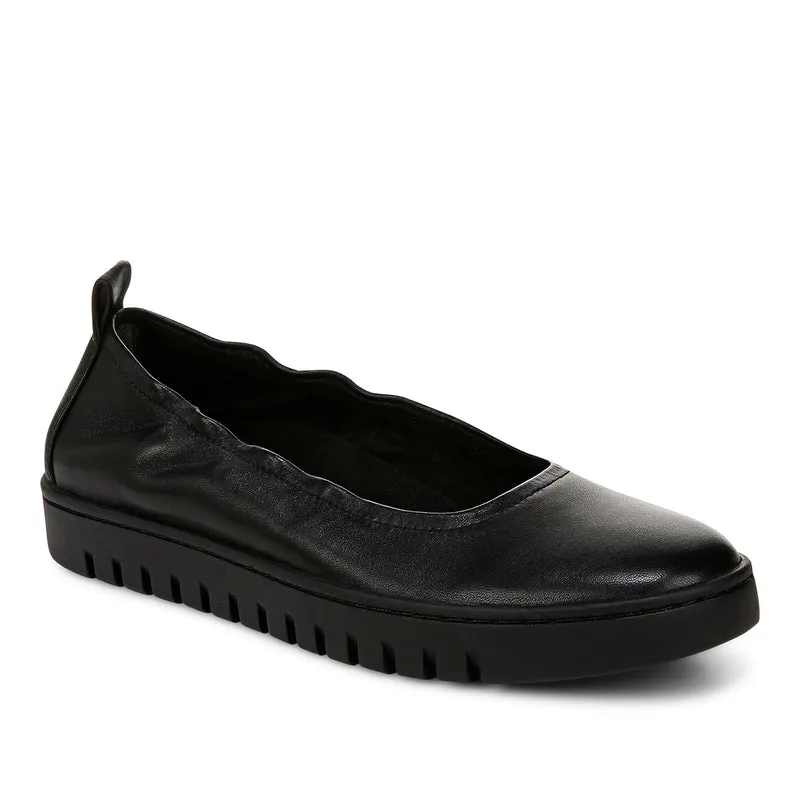 Vionic Women's Uptown Ballet Flat