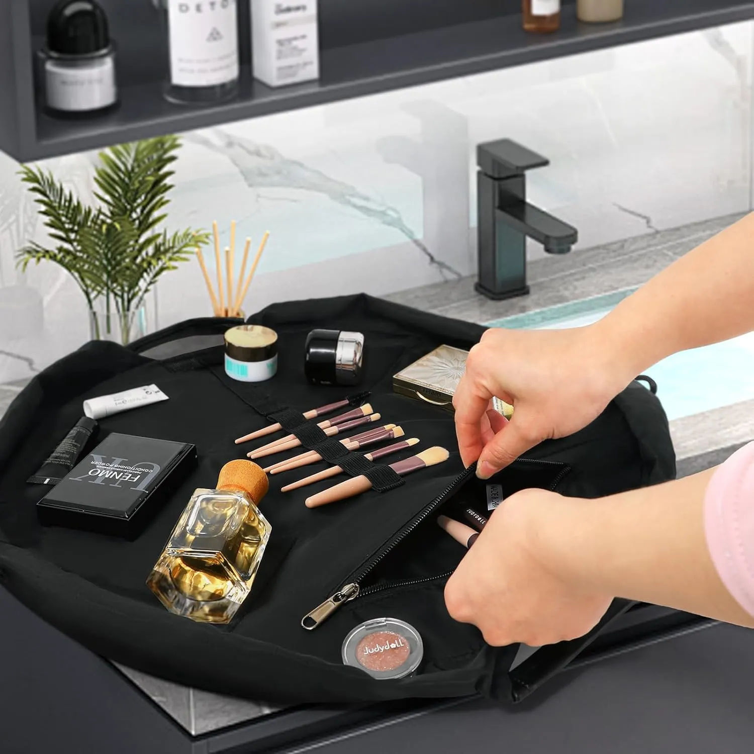 Vomgomfom 20 inch Drawstring Makeup Bag Open Flat,Waterproof Magic Cosmetic Pouch for Women (H-Black)